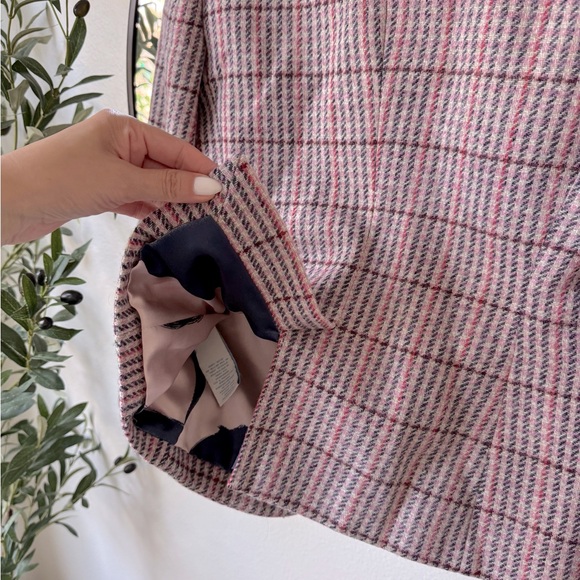 Boden British Tweed by Moon Women's Pink and Black Plaid Wool Blazer, 4P - Picture 6 of 7